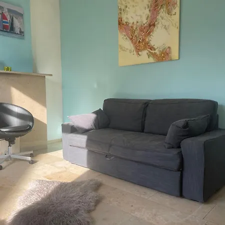 Apartment Fijn, Recent Volledig Gerenoveerd In