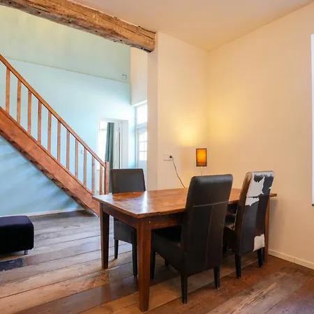 Apartment Fijn, Recent Volledig Gerenoveerd In *