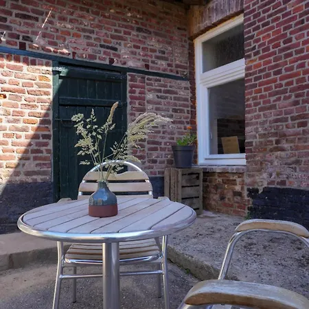 Apartment Fijn, Recent Volledig Gerenoveerd In *